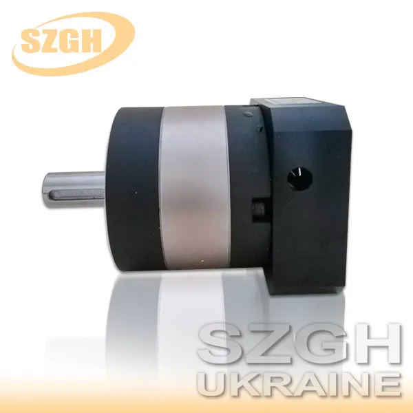 Планетарний редуктор ZE120-3-P2-S2_3:1